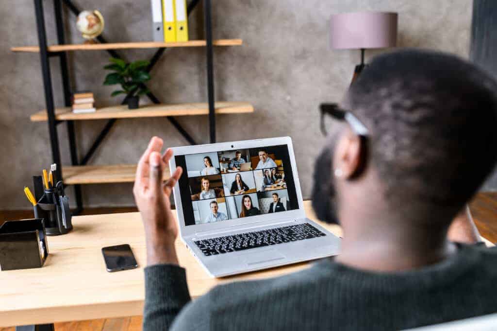 4 Tips to Effectively Manage Your Remote ECommerce Team